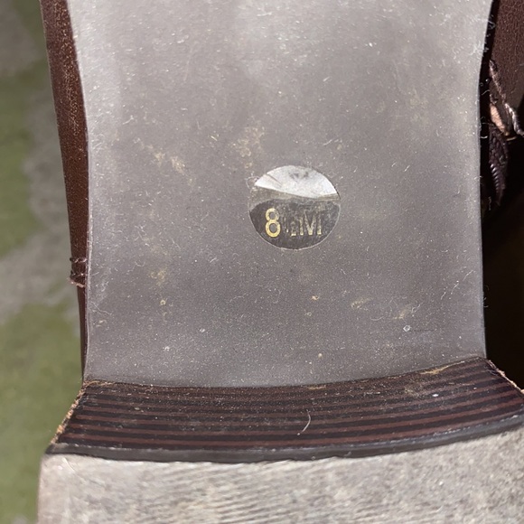 Banana Republic Sloanne Brown Leather High Riding Boots - 8.5 - Picture 14 of 16